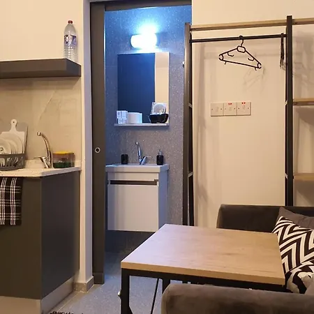 Mr. Studio In Ortakoy , North Nicosia + Wifi + Netflix Buitenkant foto