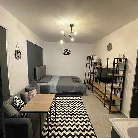 Mr. Studio In Ortakoy , North Nicosia + Wifi + Netflix Buitenkant foto