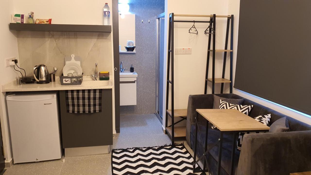 Апартаменти Mr. In Ortakoy , North + Wifi + Netflix *