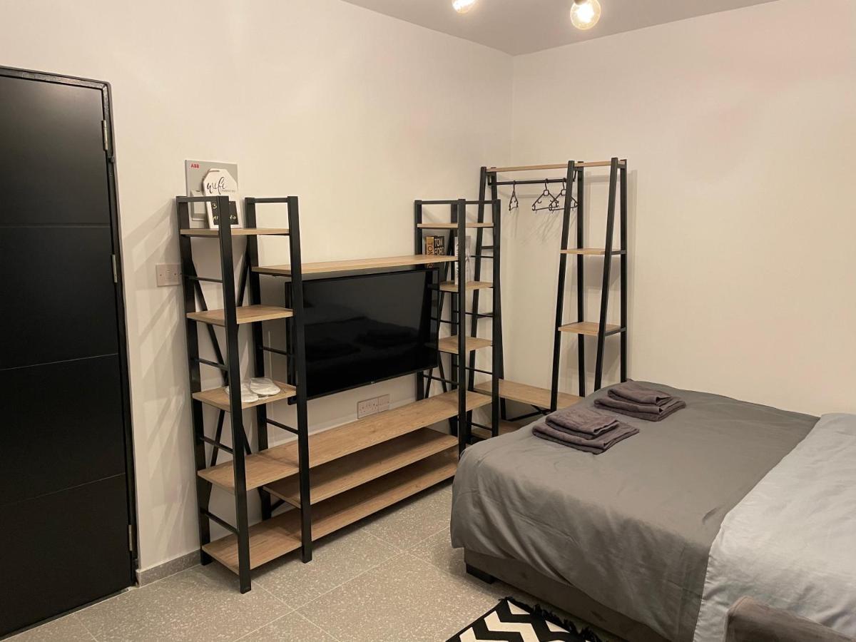 Апартаменти Mr. In Ortakoy , North + Wifi + Netflix