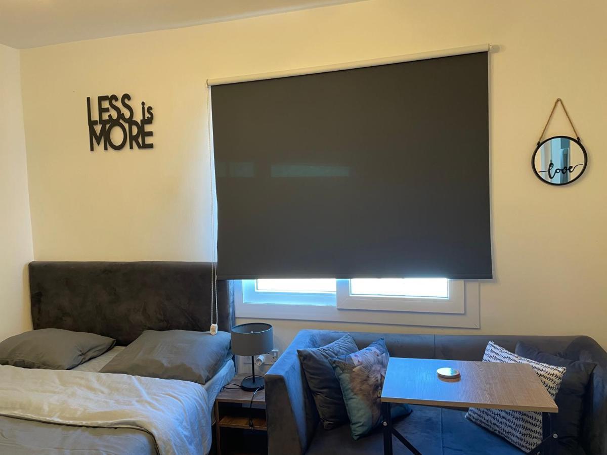 Mr. In Ortakoy , North + Wifi + Netflix Apartment Nicosia