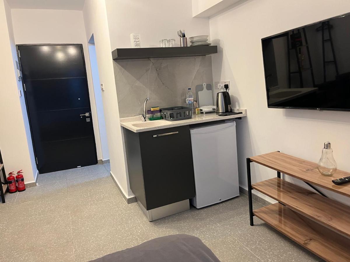 Апартаменти Mr. In Ortakoy , North + Wifi + Netflix